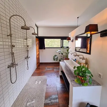 Villa-loft Piscine Chauffe Pinarello Porto-vecchio Villa